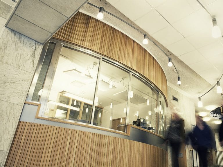 fenetre-coulissante-guichet-800x600 - SVALSON