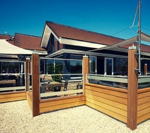 pare-vent-terrasse-bord-de-mer